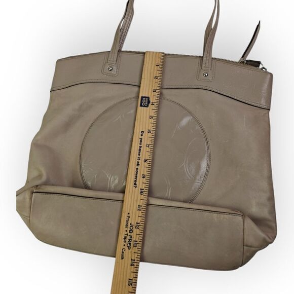 COACH BEIGE CC LOGO GENUINE LEATHER LARGE TOTE SHOULDER BAG HANDBAG PURSE BOHO - Picture 8 of 12